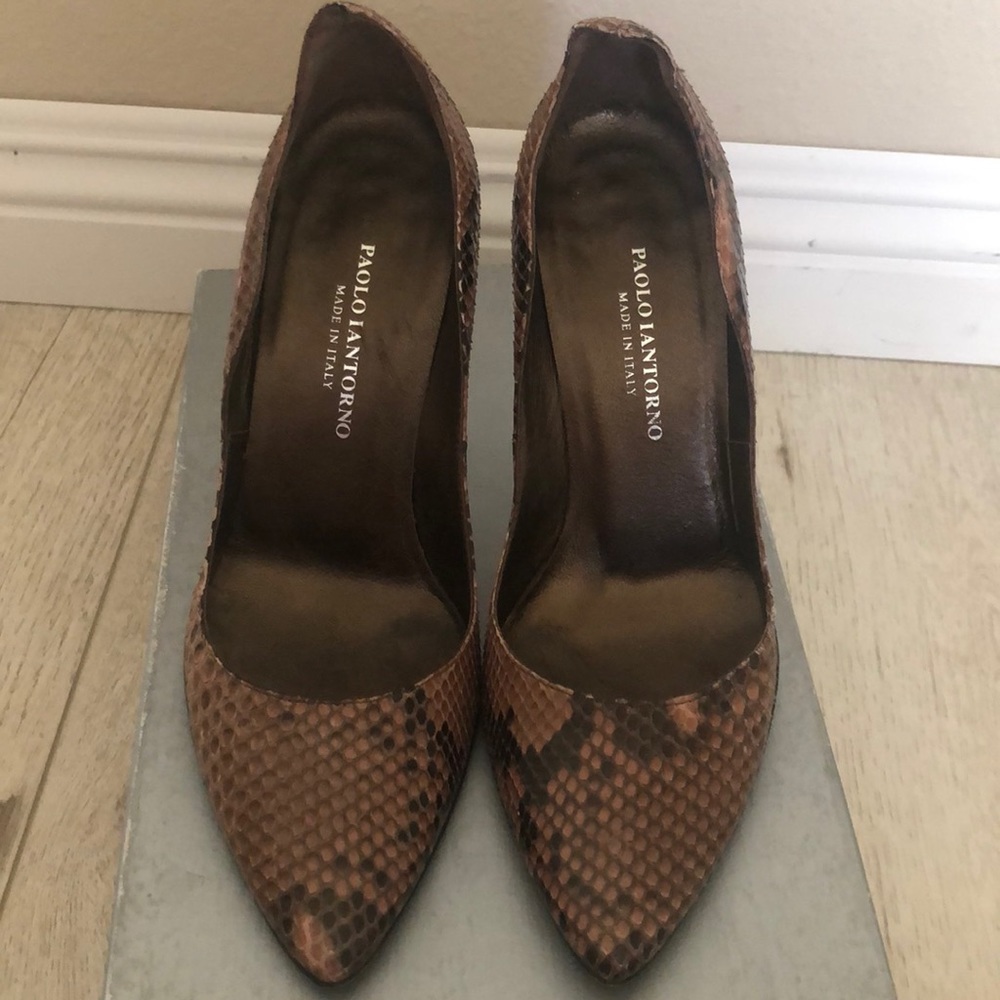 Paolo Iantorno python Pumps size 6